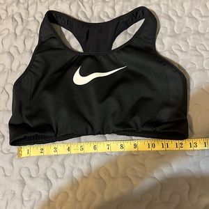 Nike sport bra black, no size tag,